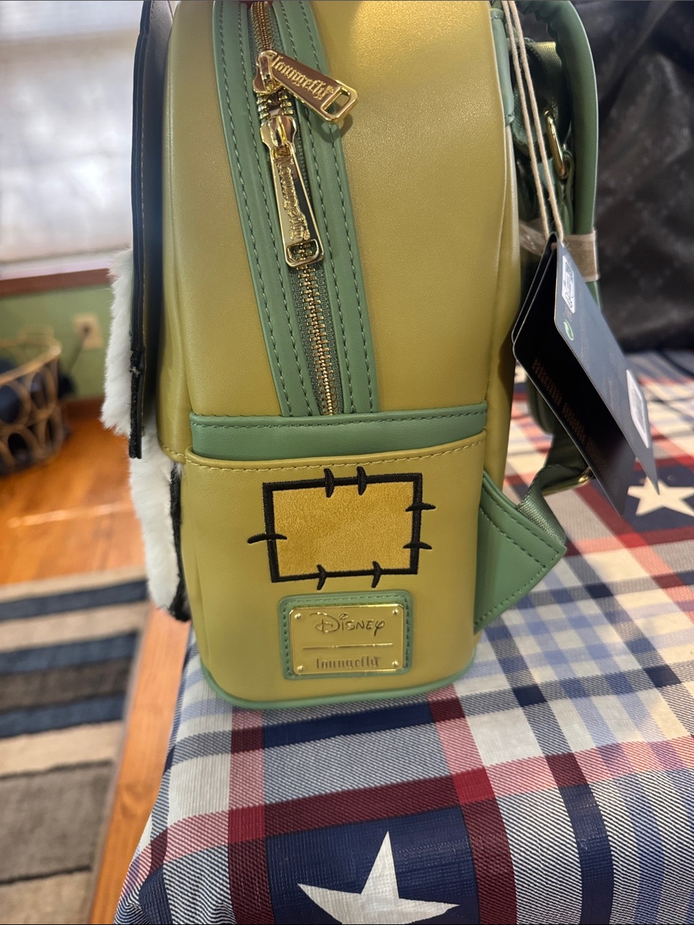 Loungefly Grumpy Faux Fur Beard Backpack in Green, Peach, White, Pink - Picture 3 of 6